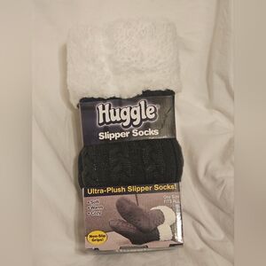 NWT Huggle Slipper Socks OS